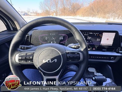 Certified 2024 Kia Sportage EX image 13