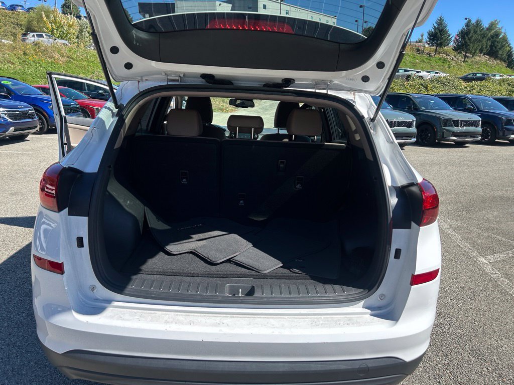 Used 2019 Hyundai Tucson Value FWD image 10
