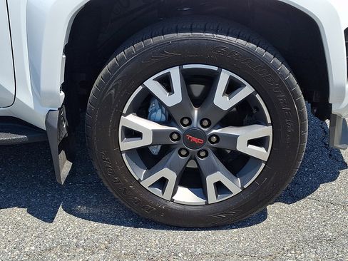 Used 2025 Toyota 4Runner TRD Sport Premium AWD/4WD image 8