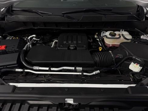 Used 2024 Chevrolet Silverado 1500 W/T RWD image 12