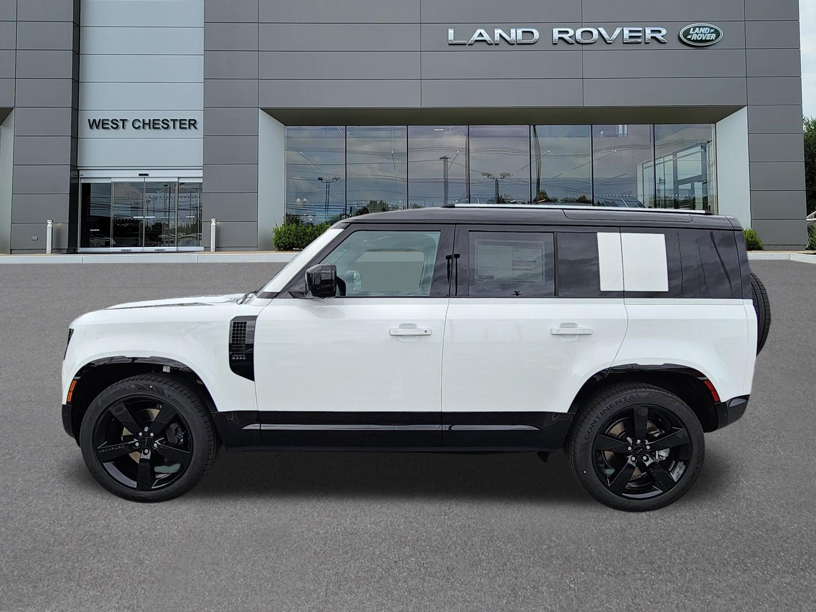 New 2026 Land Rover Defender 110 X-Dynamic SE AWD/4WD image 5