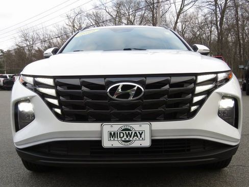 Used 2022 Hyundai Tucson SEL w/ Cargo Package image 3