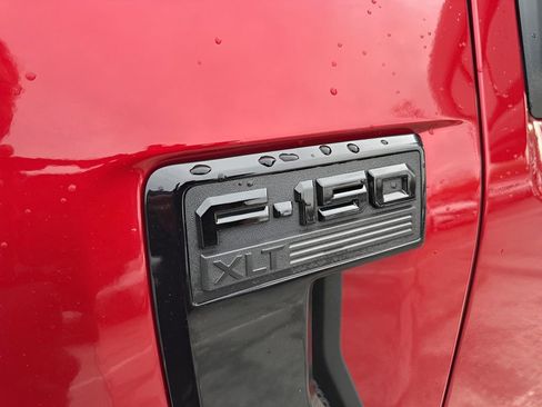 Used 2024 Ford F150 XLT w/ XLT Black Appearance Package image 32