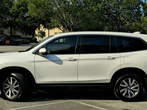 Used 2019 Honda Pilot EX-L image 3