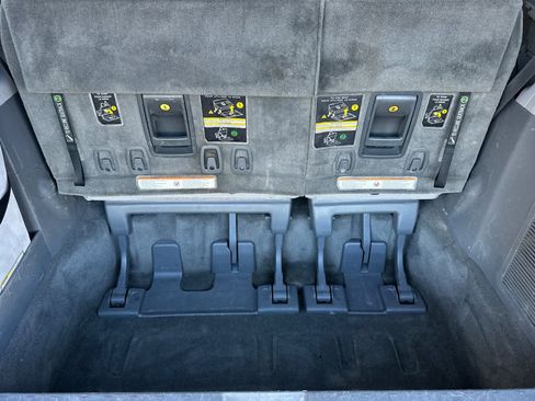 Used 2015 Toyota Sienna LE image 16