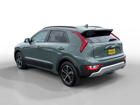 Used 2023 Kia Niro EX FWD image 3