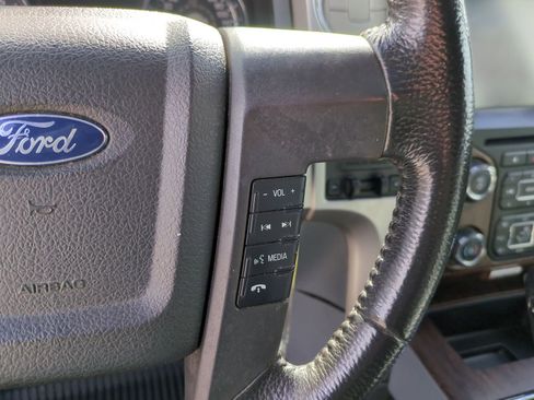 Used 2013 Ford F150 Lariat w/ Luxury Equipment Group image 33