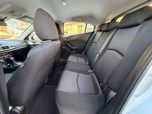 Used 2017 MAZDA MAZDA3 Sport image 12
