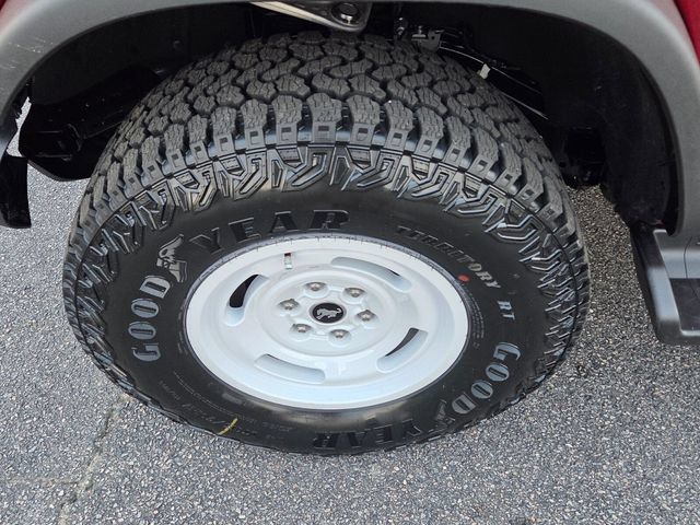 New 2026 Ford Bronco Heritage Edition AWD/4WD image 10
