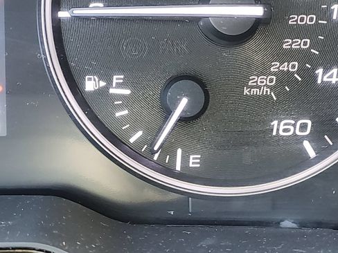 Used 2023 Subaru Outback Premium AWD/4WD image 8