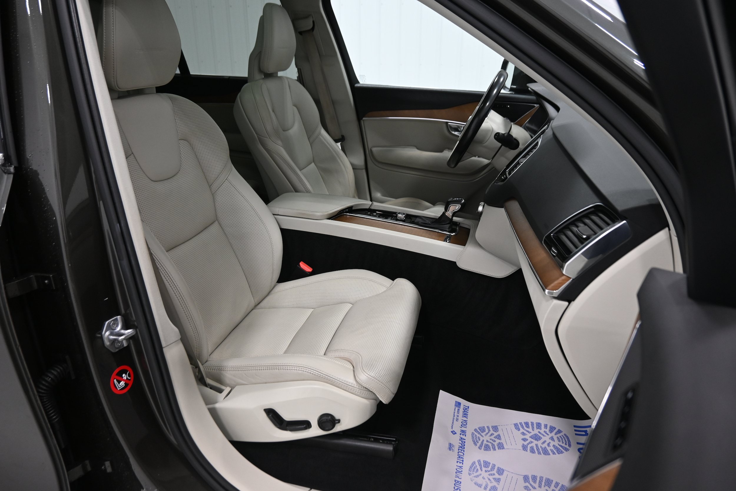 Used 2018 Volvo XC90 T6 Inscription w/ Convenience Package AWD/4WD image 29