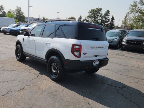 Certified 2023 Ford Bronco Sport Outer Banks w/ Tech Package AWD/4WD image 7