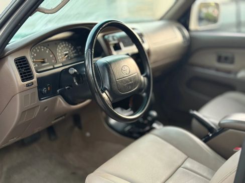 Used 1997 Toyota 4Runner Limited image 35