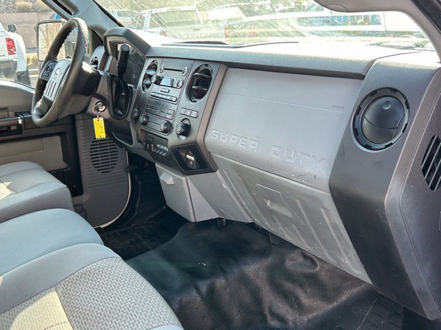 Used 2016 Ford F550 4x4 Regular Cab Super Duty image 16