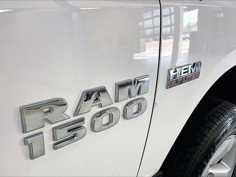 Used 2017 RAM 1500 Big Horn AWD/4WD image 23