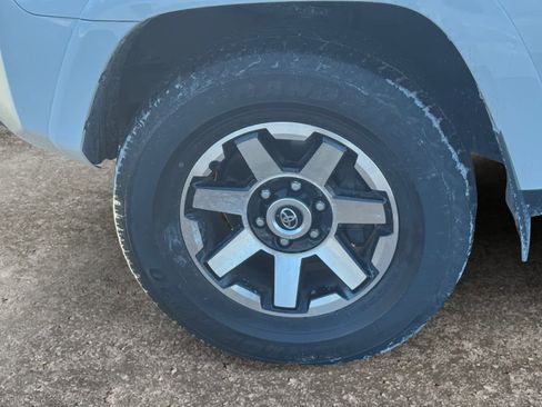 Used 2023 Toyota 4Runner TRD Off-Road image 13