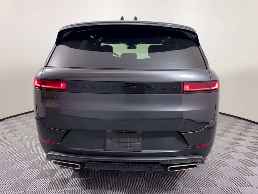 New 2027 Land Rover Range Rover Sport SE AWD/4WD image 11