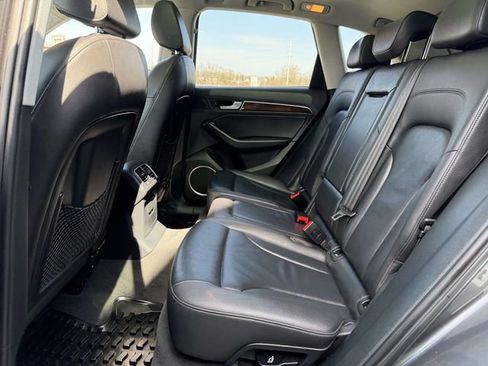 Used 2016 Audi Q5 2.0T Premium Plus w/ Technology Package image 13