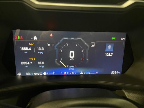 Used 2025 Chevrolet Colorado Trail Boss image 10