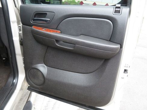 Used 2008 Chevrolet Silverado 2500 LTZ w/ Safety Package image 27