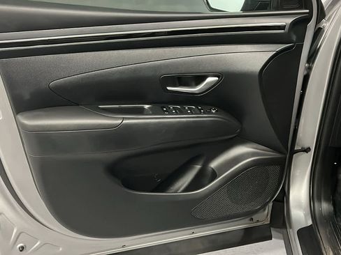Used 2023 Hyundai Tucson SEL AWD/4WD image 9