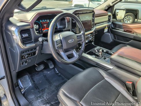 Used 2023 Ford F150 Lariat w/ Equipment Group 502A High image 8