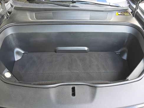 Used 2024 Rivian R1S Adventure AWD/4WD image 40