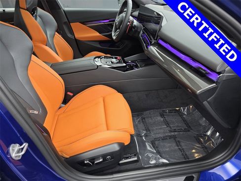 Used 2026 BMW M5 Touring image 28