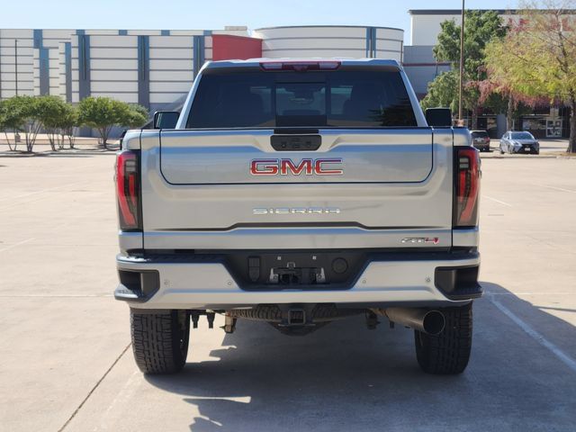Used 2024 GMC Sierra 2500 AT4 w/ AT4 Premium Plus Package AWD/4WD image 6