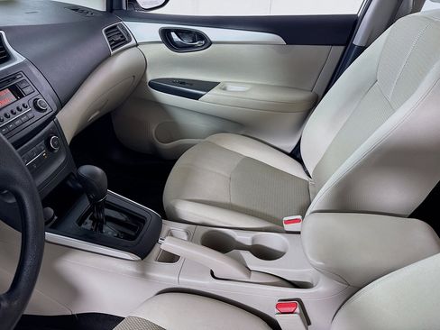 Used 2017 Nissan Sentra S image 21