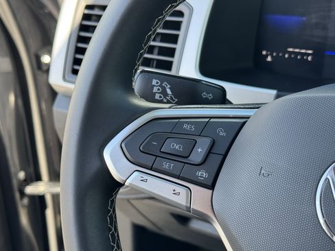 Certified 2023 Volkswagen Atlas SE image 21