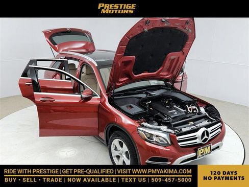 Used 2018 Mercedes-Benz GLC 300 4MATIC image 21