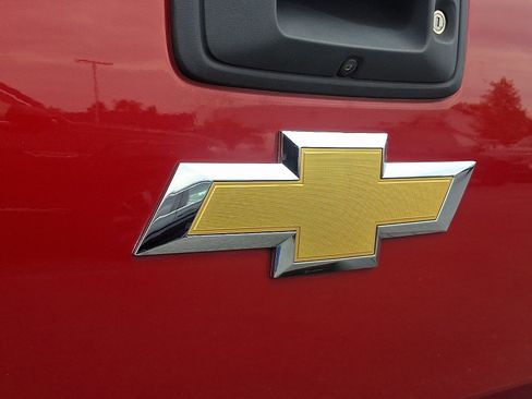 Used 2016 Chevrolet Colorado Z71 AWD/4WD image 29