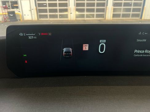 Used 2025 Ford Expedition Max Active image 13