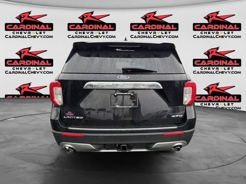 Used 2022 Ford Explorer Limited w/ Equipment Group 301A AWD/4WD image 5