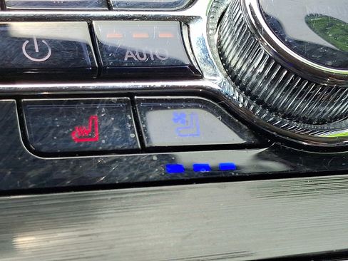 Used 2021 Lincoln Nautilus Reserve w/ Cargo Utility Package image 25