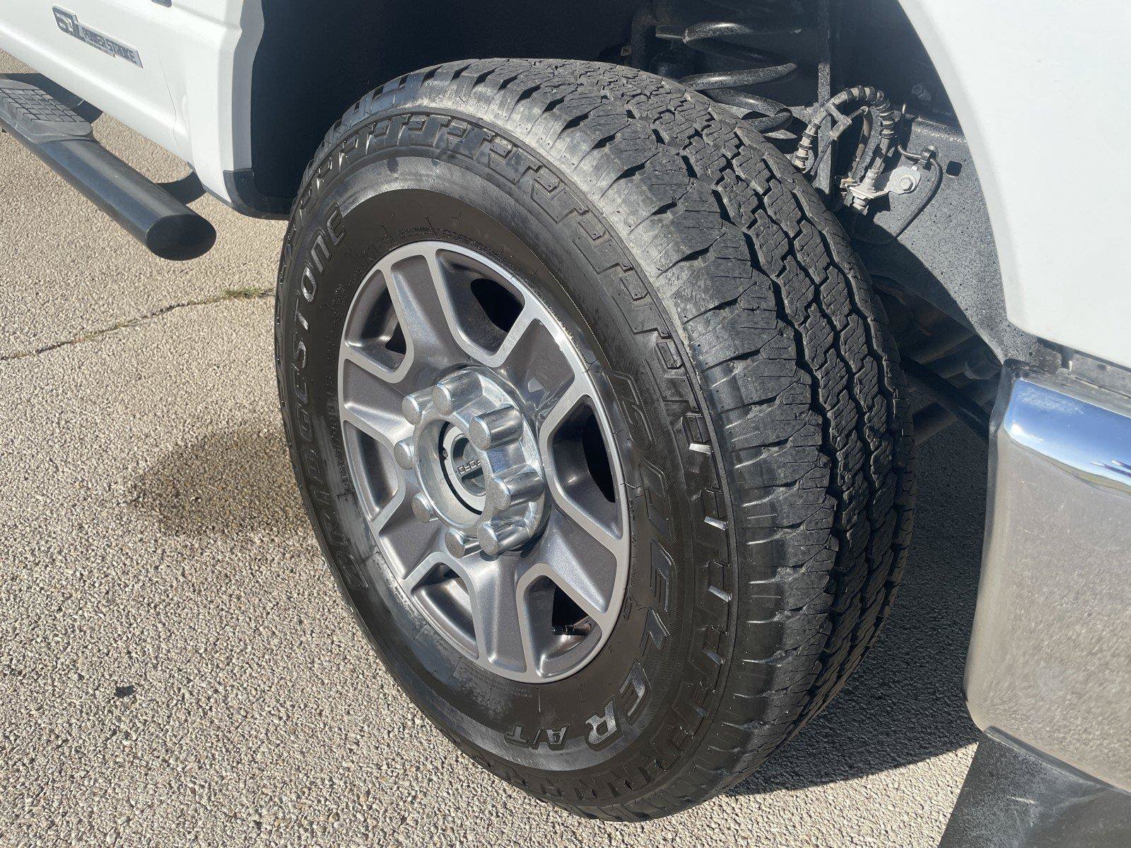 Used 2025 Ford F250 Lariat AWD/4WD image 27