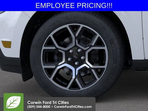 New 2026 Ford Maverick Lariat AWD/4WD image 20