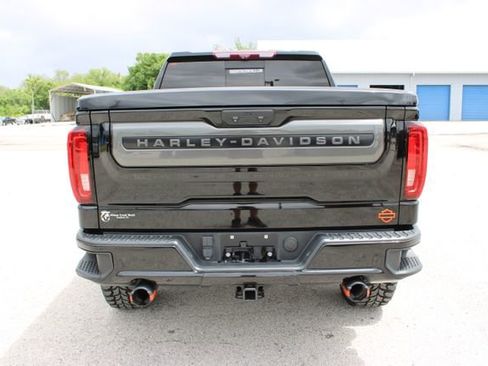 Used 2023 GMC Sierra 1500 AT4 w/ AT4 Premium Package image 9