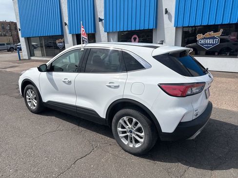 Used 2022 Ford Escape SE AWD/4WD image 12