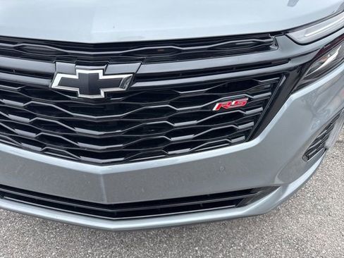 Used 2024 Chevrolet Equinox RS FWD image 3