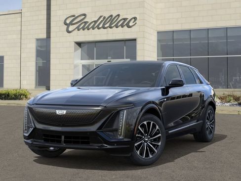 New 2025 Cadillac Lyriq Sport w/ LPO, Floor Liner Package AWD/4WD image 6