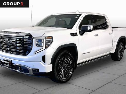 Used 2022 GMC Sierra 1500 Denali Ultimate AWD/4WD image 1