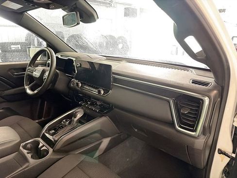 Used 2024 GMC Canyon Elevation w/ Convenience Package AWD/4WD image 12