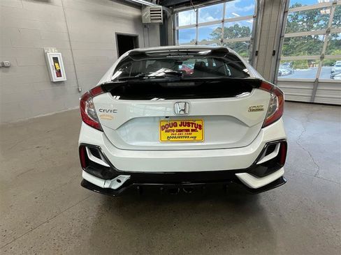 Used 2021 Honda Civic Sport Touring image 4
