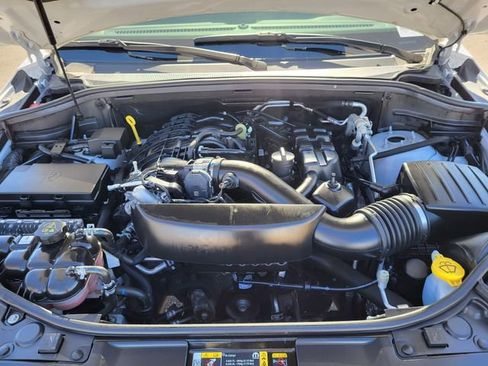 Used 2023 Dodge Durango GT image 24