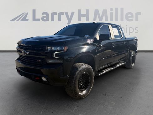 Used 2021 Chevrolet Silverado 1500 LT Trail Boss w/ LPO, Dark Essentials Package AWD/4WD image 1