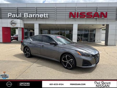 Certified 2024 Nissan Altima 2.5 SR FWD image 4