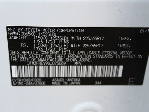 Used 2016 Toyota RAV4 LE FWD image 34