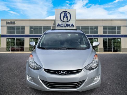 Used 2013 Hyundai Elantra Limited FWD image 8